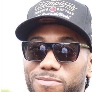 Meet your Posher, Derek